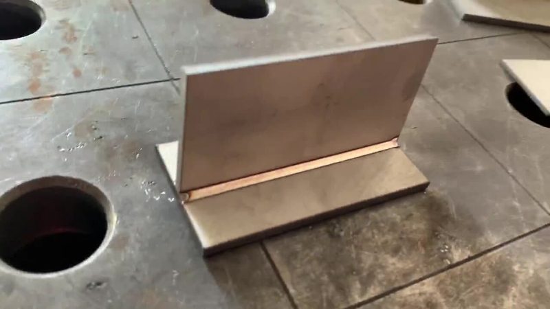 不锈钢手持激光焊接机：报价背后的考量因素